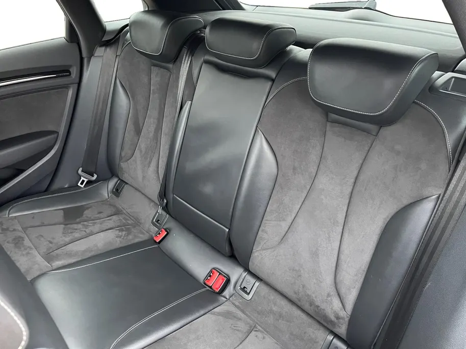 Audi S3 Sportback 2.0 TFSI quattro Pro Line Plus *Automaat*Navigatie*Schuif/Kanteldak*LED*LM.Velgen. IN ZEER NETTE STAAT!