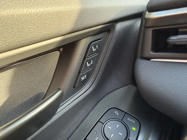 Toyota bZ4X Executive 73 kWh | JBL | Stoelverwarming V+A