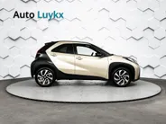 Toyota Aygo X 1.0 Pulse | 17'' L.M. Velgen | Adaptieve Cruise Control | App Connect