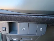 Kia EV3 GT-Line Business Edition 81.4 kWh | Navigatie | Stoel + Stuur verwarming | Navigatie | Climate control | Parkeer camera achter