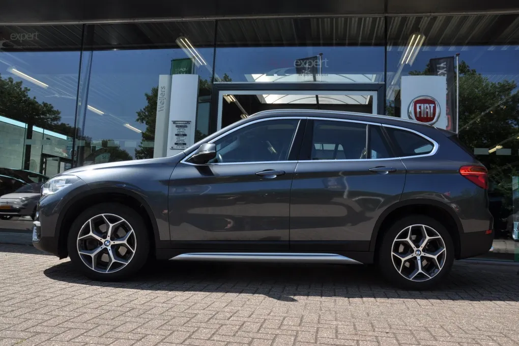 BMW X1 sDrive20i Or.Ed.II Pano dak Head-Up