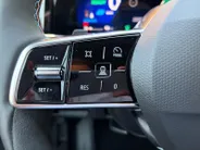 Renault Espace E-Tech full hybrid 200 esprit Alpine 5p. | Direct Leverbaar | €3500,- korting| Gratis 5 jaar garantie tot 100.000km  op = op | Navigatie | LMV | Camera | ACC | Carplay |