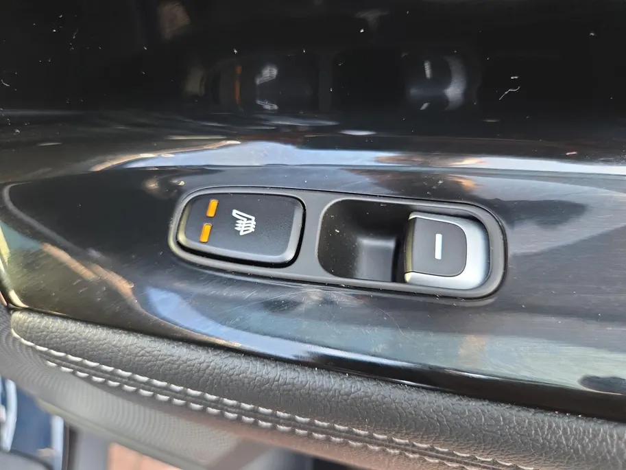 Kia Niro 1.6i Hybrid ExecutiveLine | Automaat | 1e Eigenaar | Dealer onderhouden | JBL | Schuif-/kanteldak | Cruise Control Adaptief | Leder | Stoelverwarming en verkoling | LM Velgen | Carplay | Camera | FabriekGarantie tot 2032