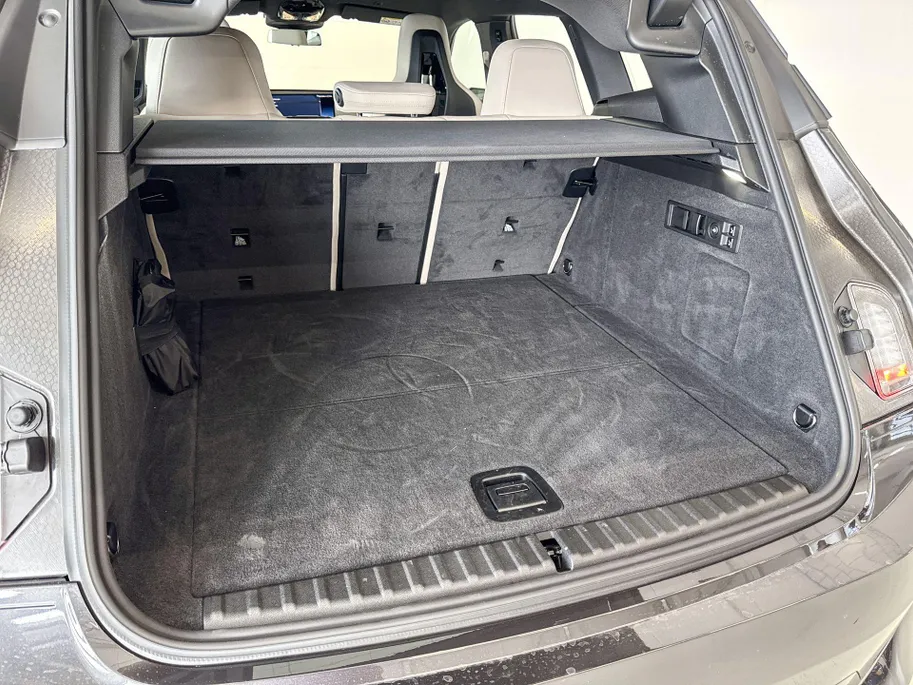 BMW iX xDrive45 Innovation Pack