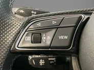 Audi A3 Limousine 30 TFSI/110PK S edition · Navigatie · Camera + Parkeersensoren · Apple/Android · Garantie t/m 16-10-2027 of 100000km.