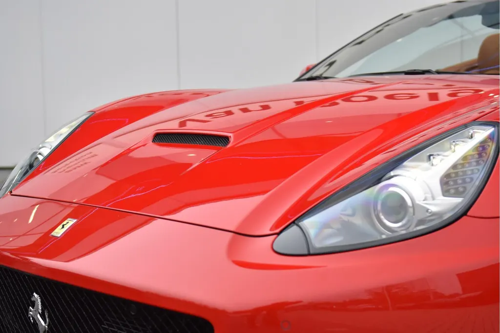 Ferrari California 4.3 V8 HELE