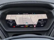 Audi Q4 e-tron 40 S edition 77 kWh 204pk · SOH 93% · Panoramadak · Camera · Keyless · Dodehoeksensor · Head-Up Display · Elek. Achterklep · Apple/Android Car Play ·