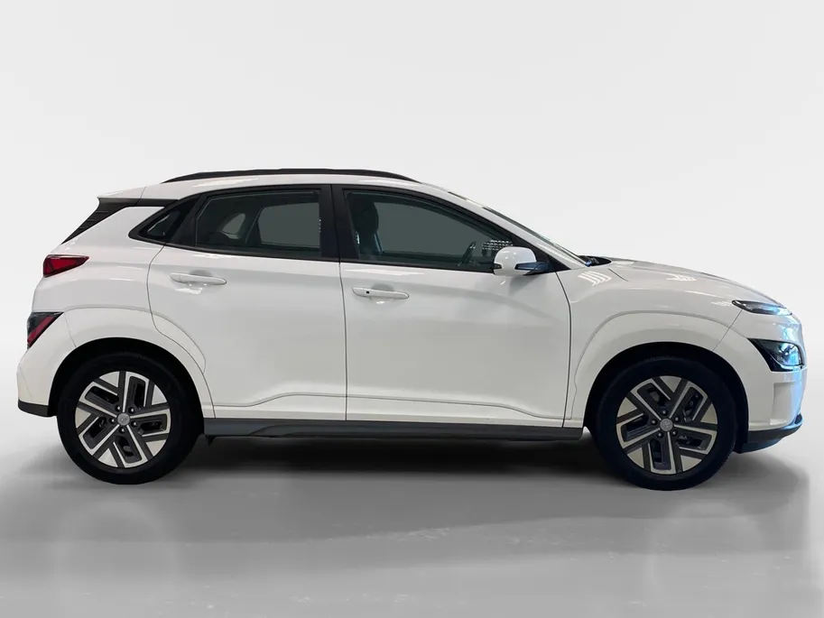 Hyundai Kona EV | 64 KWH | COMFORT | APPLE CARPLAY | CAMERA | DEALERONDERHOUDEN |