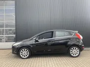 Ford Fiesta 1.0 EcoBoost 100 pk Titanium Navi - voorruitverwarming - cruise control - distributieriem vervangen