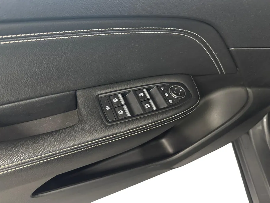 Renault Arkana 1.6 E-Tech Hybrid 145 Intens | CarPlay/Android Auto | Camera | Navigatie | Adaptive Cruise | Climate Control | Keyless Entry