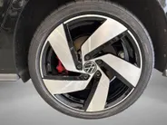 Volkswagen Golf 1.5 eHybrid 272pk DSG GTE · Panoramadak · Leder · Wegklapbare Trekhaak · Stoelventilatie · Camera · Dodehoek Detectie · 18'' Inch · Garantie t/m 30-0-2030 of 100.000km