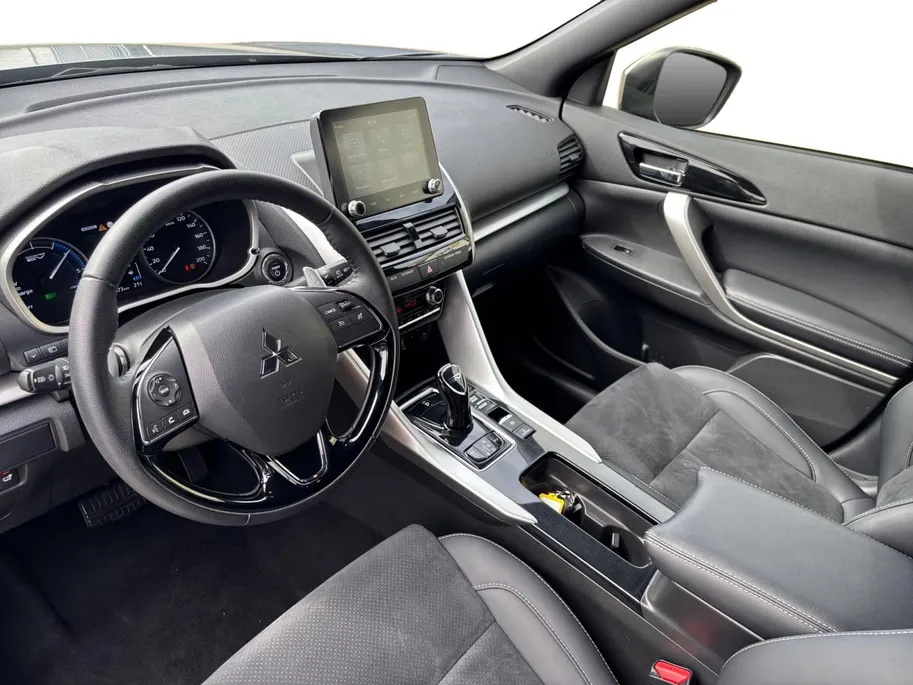 Mitsubishi Eclipse Cross 2.4 PHEV Intense+ | Carplay | Camera | Cruise |
