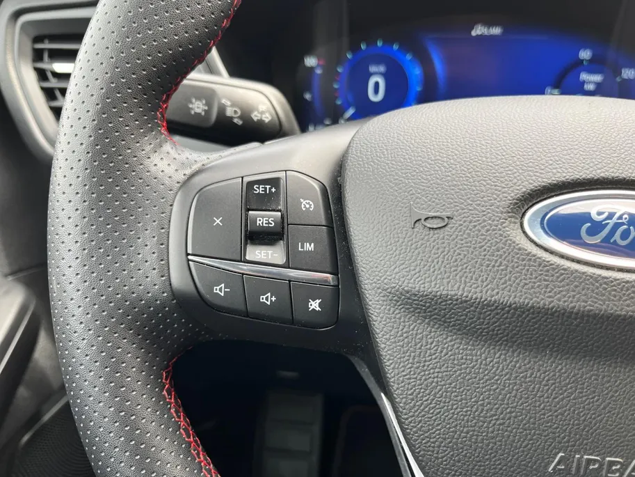 Ford Kuga 2.5 PHEV ST-Line | Winter Pack | Technology Pack | Achteruitrijcamera | Apple Carplay & Android Auto |