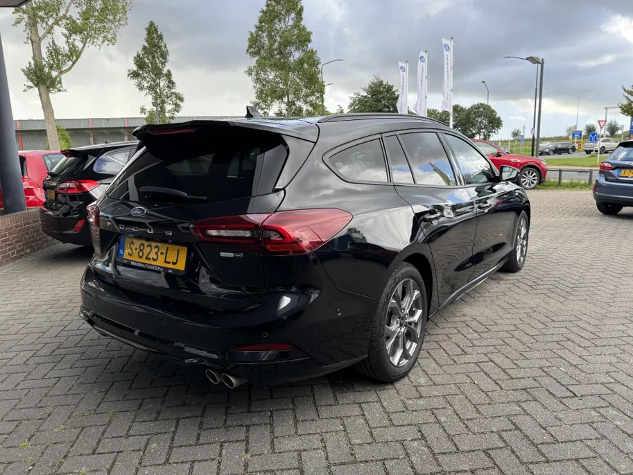 Ford Focus 1.0 EcoBoost Hybrid 125 pk ST Line Style Apple Carplay/ Android Auto - Winter Pack - Achteruitrijcamera