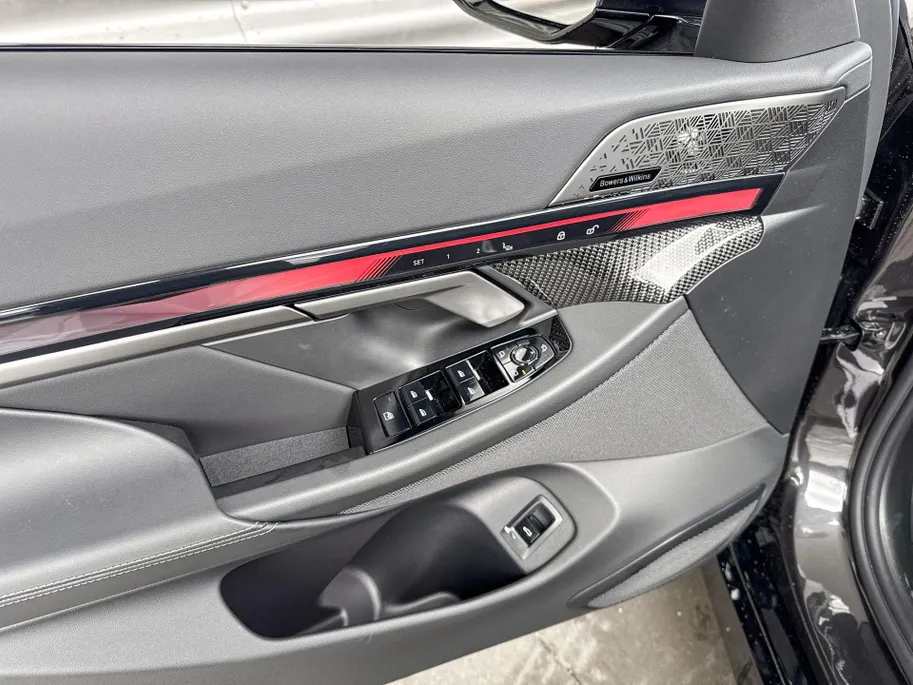 BMW i5 Sedan eDrive40