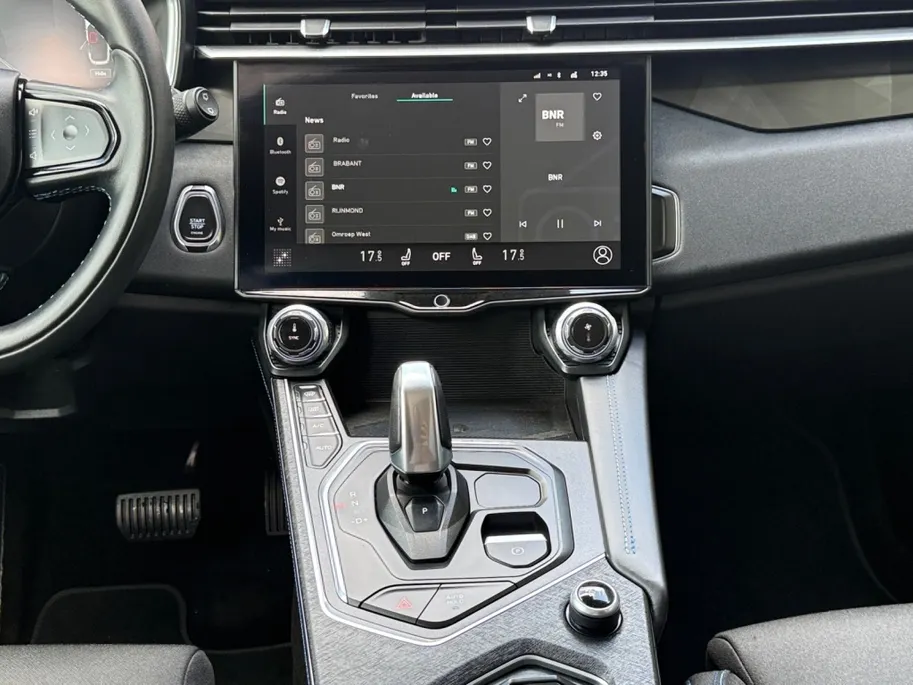 Lynk & Co 01 1.5 | full hybrid | trekhaak 1500kg trekgewicht