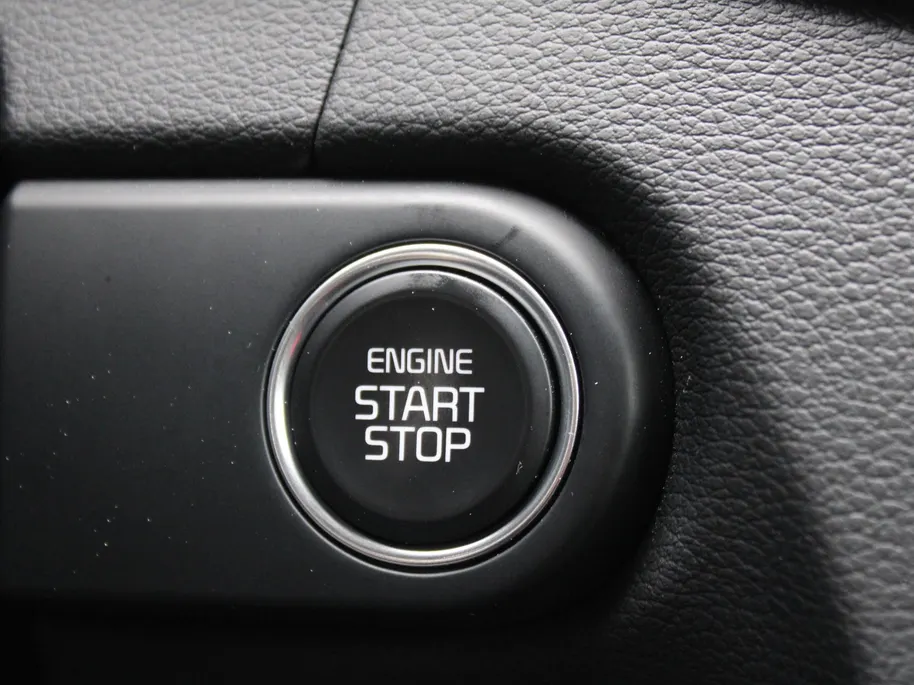 Kia Ceed Sportswagon 1.5 T-GDi DynamicPlusLine | Stoel- & stuurverwarming | Camera | Clima | Cruise adapt. | LED | Navi | Elek. achterklep | 16' LM |