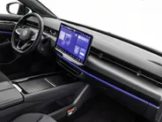 Volkswagen ID.7 Limited Edition 59 kWh accu, 204 PK · Achteruitrijcamera · Draadloze telefoonlader · Sfeerverlichting · Rondomzichtcamera · Voorraad OUTLET · Prijs is inclusief inruilpremie ·