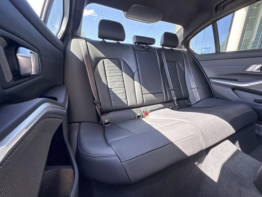 BMW 3 Serie Sedan 330e