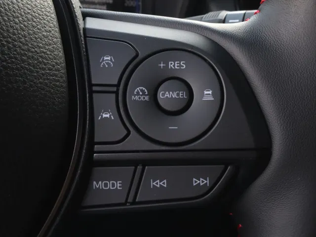 Toyota Corolla Cross Hybrid 180 GR Sport | Stoel/Stuur Verwarming | Blindspot