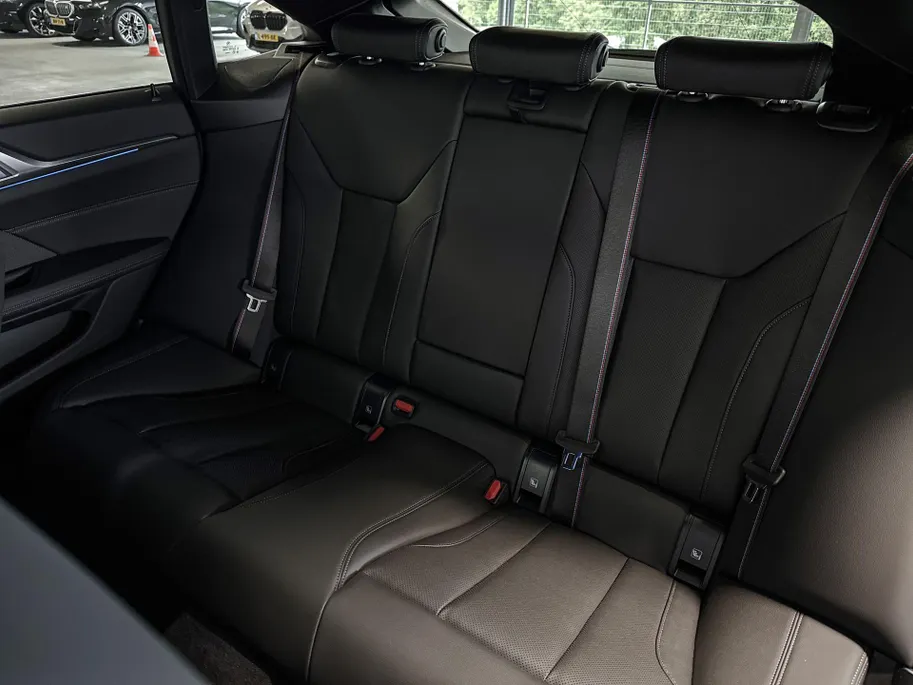 BMW i4 M60 84 kWh