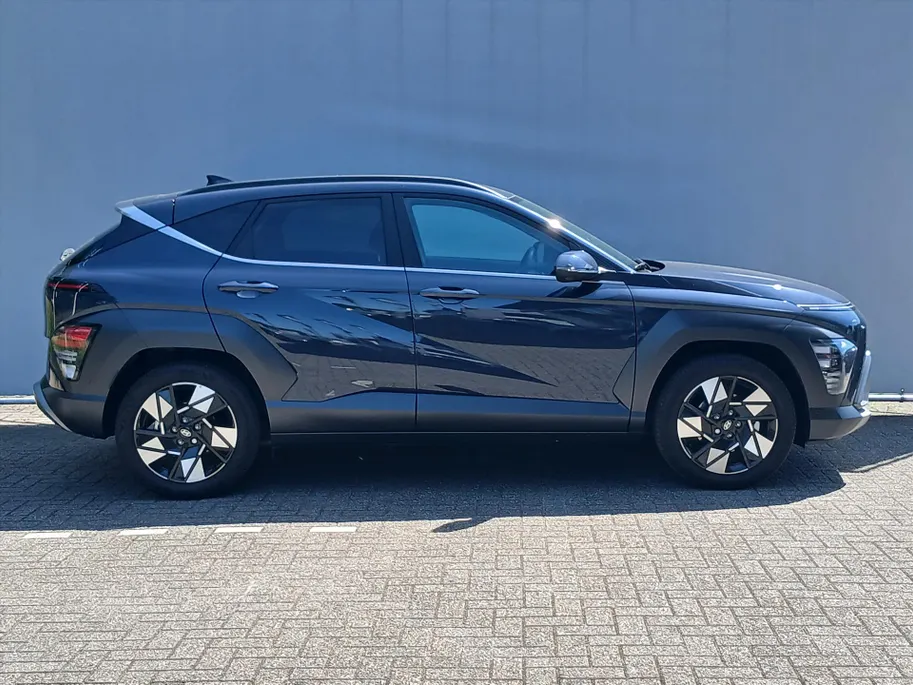 Hyundai Kona 1.6 GDI HEV 141pk DCT Premium + Trekhaak! / Org. Nederlands / Navigatie + Camera / Climate en Cruisecontrol /
