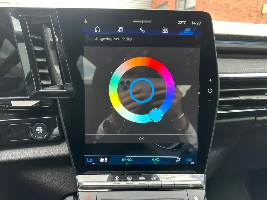 Renault Austral 1.2 E-Tech full hybrid 200 techno esprit Alpine | Apple Carplay & Android Auto | Climate Control | Camera | Adaptieve Cruise Control | Automatische Kofferklep | Dodehoek Detectie | 12 Maanden BOVAG Garantie