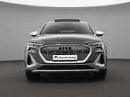 Audi e-tron S 503pk Quattro 95 kWh · SOH 95,3% · Panoramadak · Stoelventilatie · Luchtvering · 360gr. Camera · Elek. Voorstoelen · B&O Audio · 21'' Inch · Leder ·
