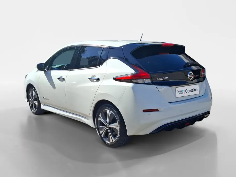 Nissan Leaf e+ Tekna 62 kWh | STOELVERWARMING | RONDOM CAMERA | CLIMATE | ADAPTIEVE CRUISE |