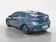 Hyundai IONIQ 1.6 GDi PHEV Premium | 52km elektrisch WLTP | Navigatie | Trekhaak | Climate Control | Apple Carplay & Android Auto | Parkeersensoren rondom | Stoel- en stuurverwarming |