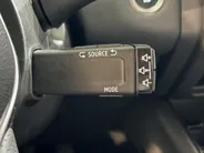 Renault Captur 145PK E-Tech full hybrid techno Automaat | 1ste Eigenaar | Google Built-in | Apple Carplay/Android Auto | Camera | Parkeersensoren | Lichtmetalen Velgen | LED Lampen | Digitale Cockpit | Licht & Regen Sensor | Armsteun |