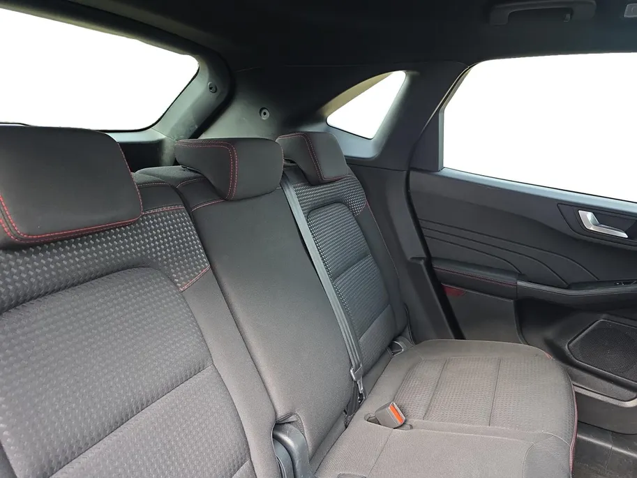 Ford Kuga 2.5 PHEV ST-Line | Winterpack | Head-Up | Dodehoek Detectie | Elektr. Achterklep | Adapt. Cruise Control | 12 maanden garantie! |