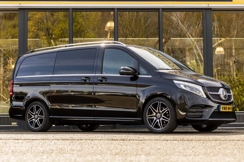 Mercedes-Benz V-Klasse 300d Lang DC Avantgarde Edition EX.BTW