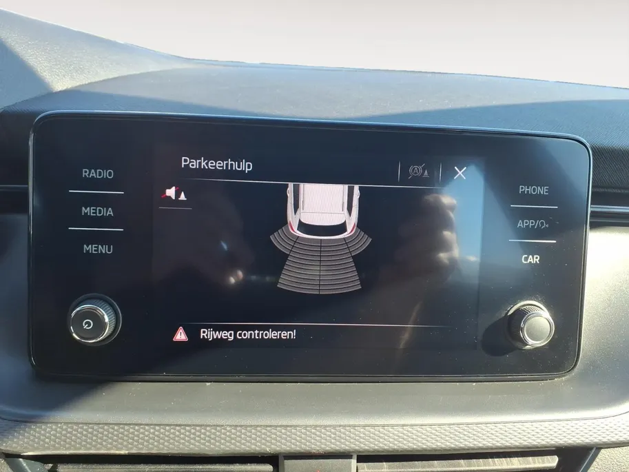 Škoda Kamiq 1.0 TSI Active Andriod/Apple carplay | PDC | Airco | Cruise controle | L.m.velgen | 1 jaar garantie