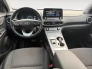 Hyundai Kona EV Fashion 64 kWh | Zeer nette auto | 97,6 % SOH | Navigatie | Head-up display | Achteruitrijcamera | Hoge zit |
