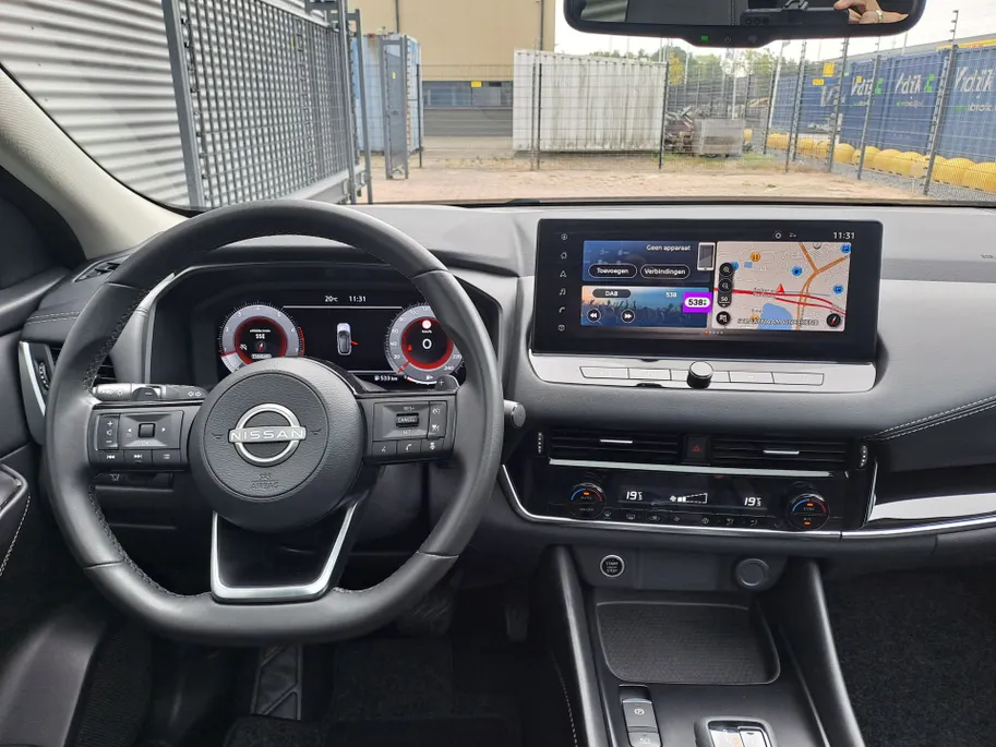 Nissan QASHQAI 1.3 MHEV Xtronic N-Connecta | Apple Carplay/Android Auto | Navi | 360 Camera | Automaat | Pano Dak | Cruise control adaptief