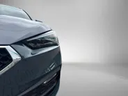 SEAT Leon Sportstourer Style Business Intense 1.5 eHybrid 204PK Station | Matrix Verlichting | Fiord Blue | Herwaardering !!!