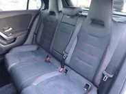 Mercedes-Benz A-Klasse 250 e Business Solution AMG