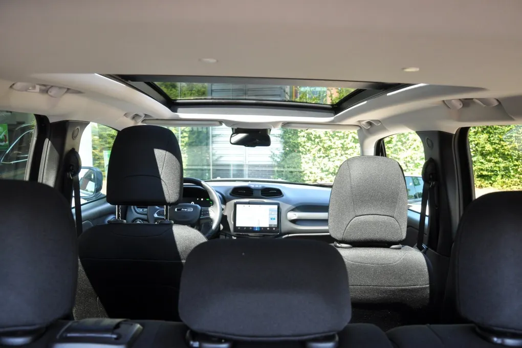 Jeep Renegade 4xe 240 Hyb. Northstar Schuifdak 1200km Plug-In Northstar