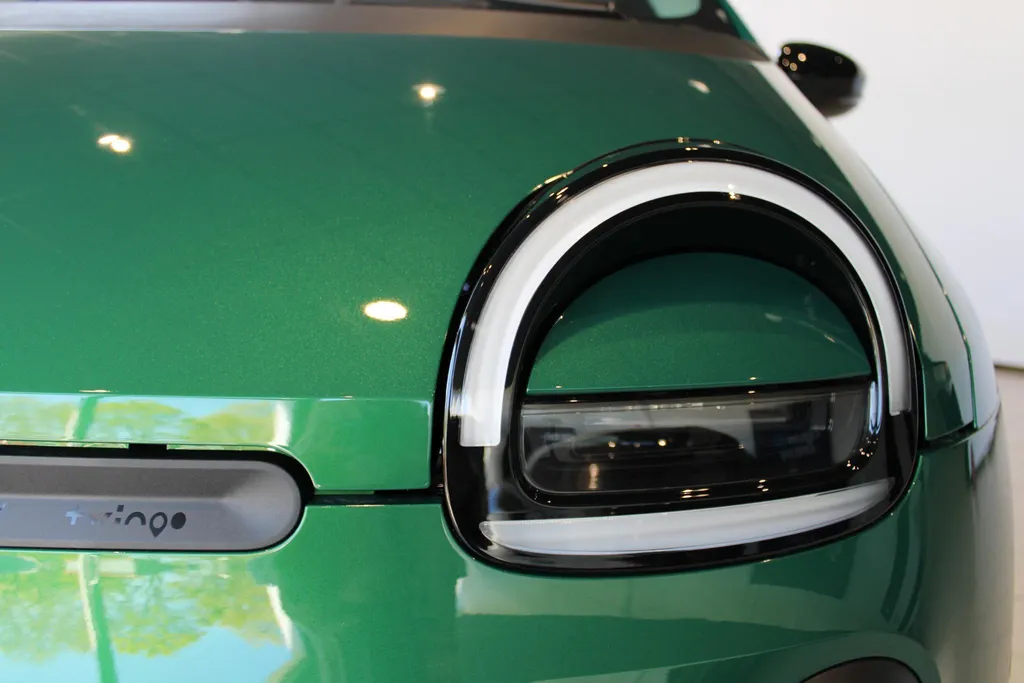 Renault Twingo urban range techno 27.5 kWh | 5 jaar GRATIS fabrieksgarantie | Pack Privilege | 18' velgen | financier tegen 1,9% rente EV only