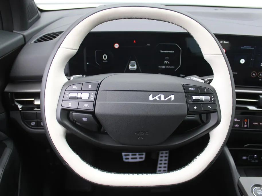 Kia Sportage 1.6 T-GDi Plug-in Hybrid GT-PlusLine | Stuur-/stoelverwarming + ventilatie | Schuifdak | 360 Camera | HUD | LED | Elek. stoelverstelling + achterklep |