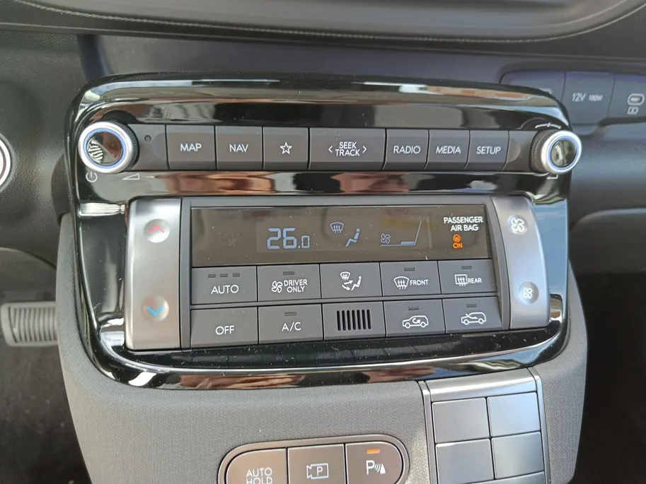 Hyundai Inster Evolve 49 kWh | MEGA ACTIE 2500,- KORTING | DIVERSE KLEUREN LEVERBAAR | OP=OP |