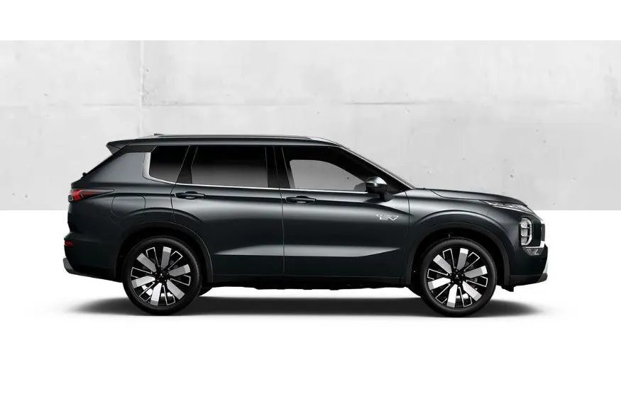 Mitsubishi Outlander 2.4 PHEV Limited Edition Zeer Complete uitvoering| 8 jaar garantie| Snel leverbaar | Totaalprijs op is op.