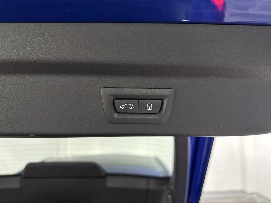 BMW iX2 eDrive20