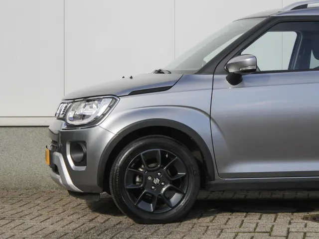 Suzuki Ignis 1.2 Smart Hybrid Style Automaat | Navi | Cruise | Clima | Camera | Lm-Velgen