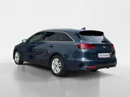 Kia Ceed Sportswagon 1.0 T-GDi DynamicPlusLine | Apple Carplay / Android Auto | Navigatiesyteem | Parkeersensoren + Camera Achter | Licht + Regensensor | Stoel + Stuurverwarming | Cruise Control | Climate Control | Rijstrooksensor + Correctie |
