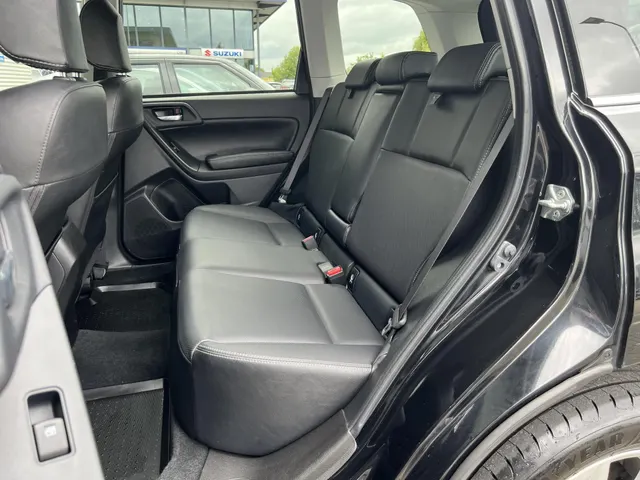Subaru Forester 2.0 Executive Automaat | Cito Onderhouden & Geleverd | Navigatie | Trekhaak | Elek. Schuif/Kantel Dak | Parkeersensoren Voor