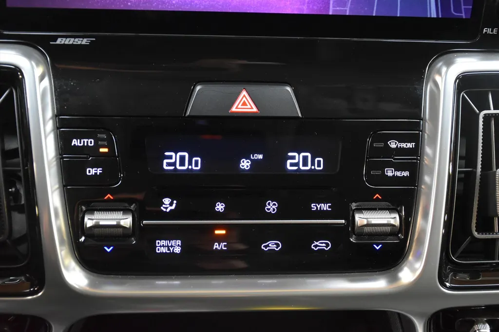 Kia Sorento 1.6 T-GDi 230pk Hybrid Aut 5-zitpl. DynamicPlusLine |Schuifdak! 1650kg Trekg.
