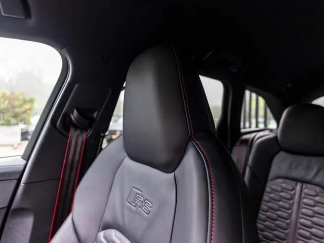 Audi RS6 Avant RS 6 TFSI quattro