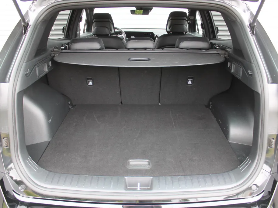 Kia Sportage 1.6 T-GDi Hybrid Dark Edition | Stuur-/stoelverwarming v+a | Camera | Elek. stoelverstelling | 18' LM | Cruise adapt. | Navi | Clima | Half leer/suède |